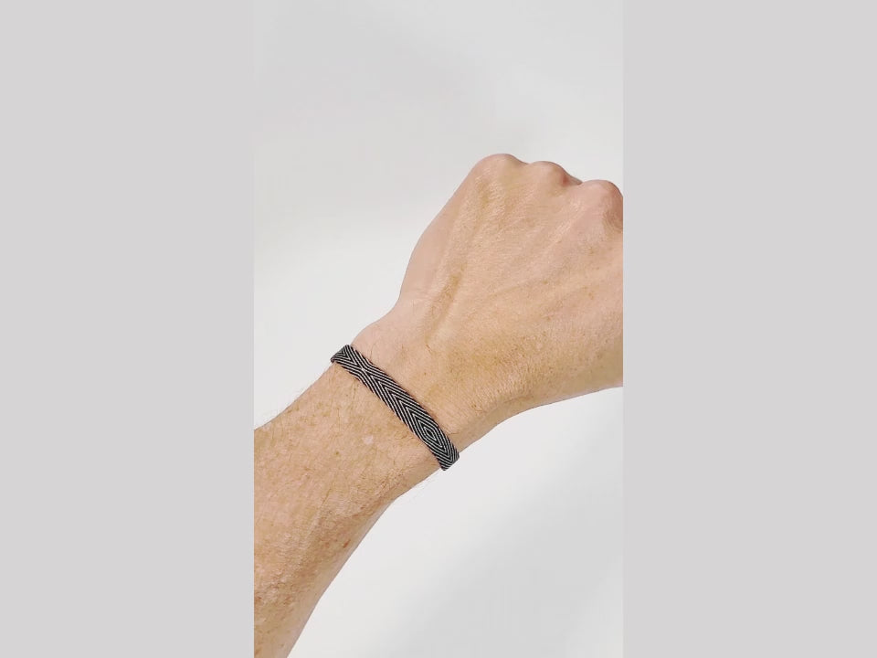 Handwoven Egyptian Loom Surfer Bracelet Video
