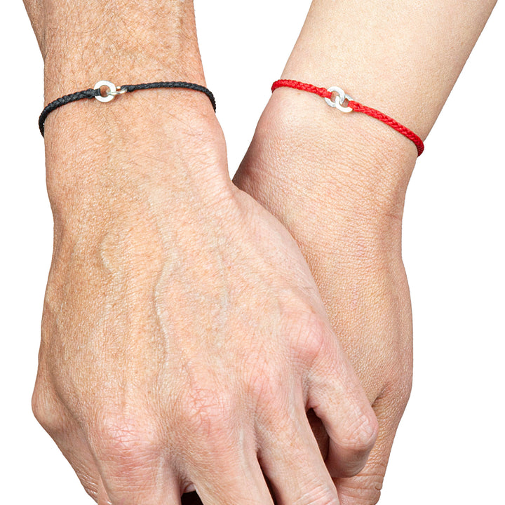 Red-Black Couples Bracelet Set - Linked Circle Bracelet | Makarla