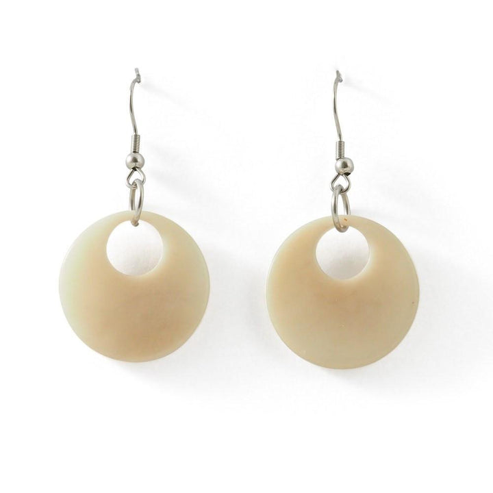 Lightweight Dangle Tagua Earrings Natural | Makarla
