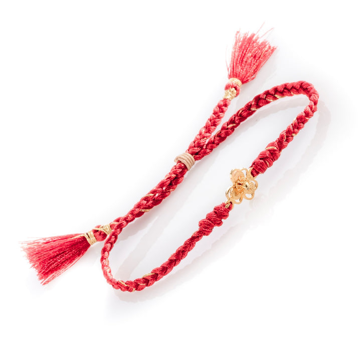 Adjustable Filigree Gold Hojitas Bracelet Red