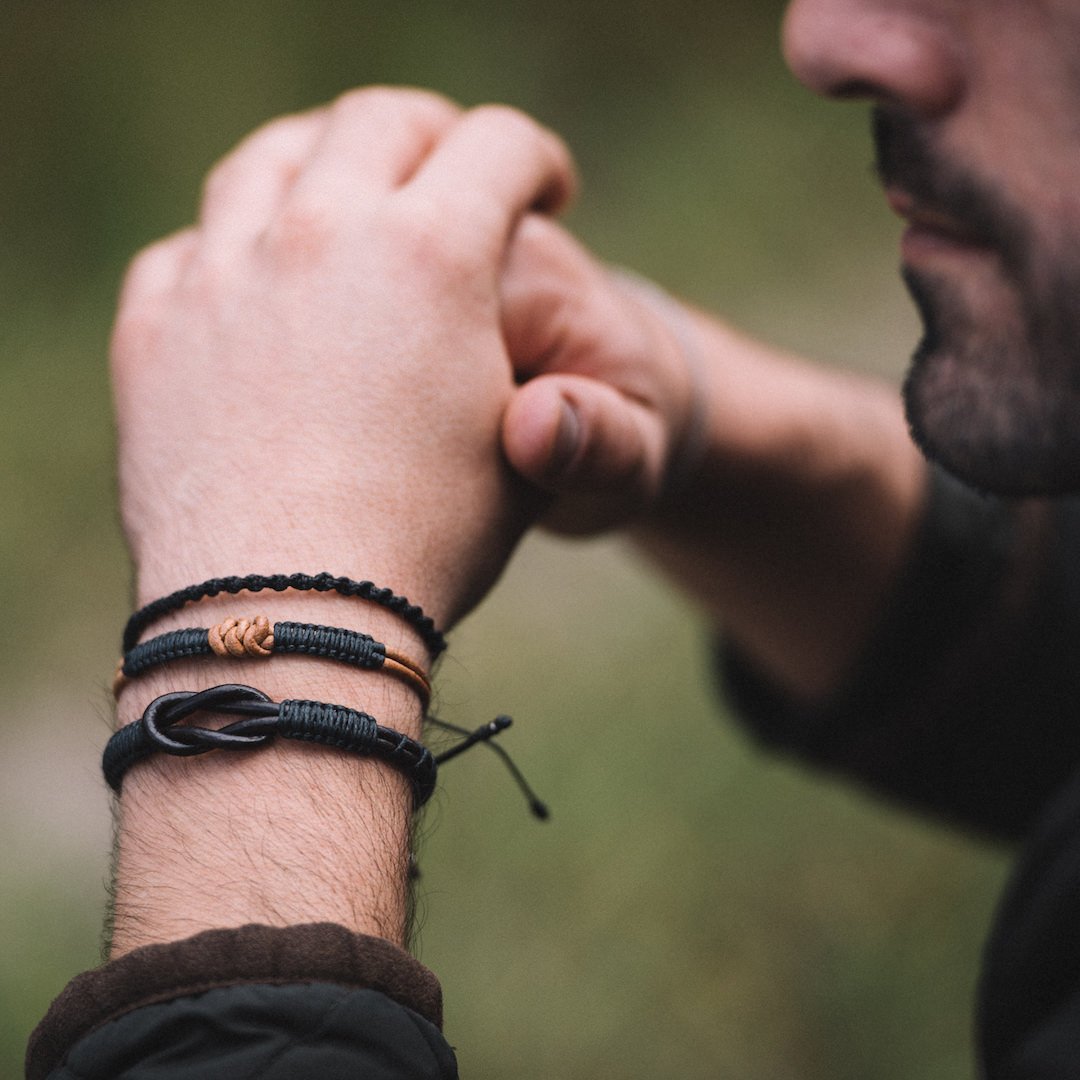 Knot Men's Leather Bracelet